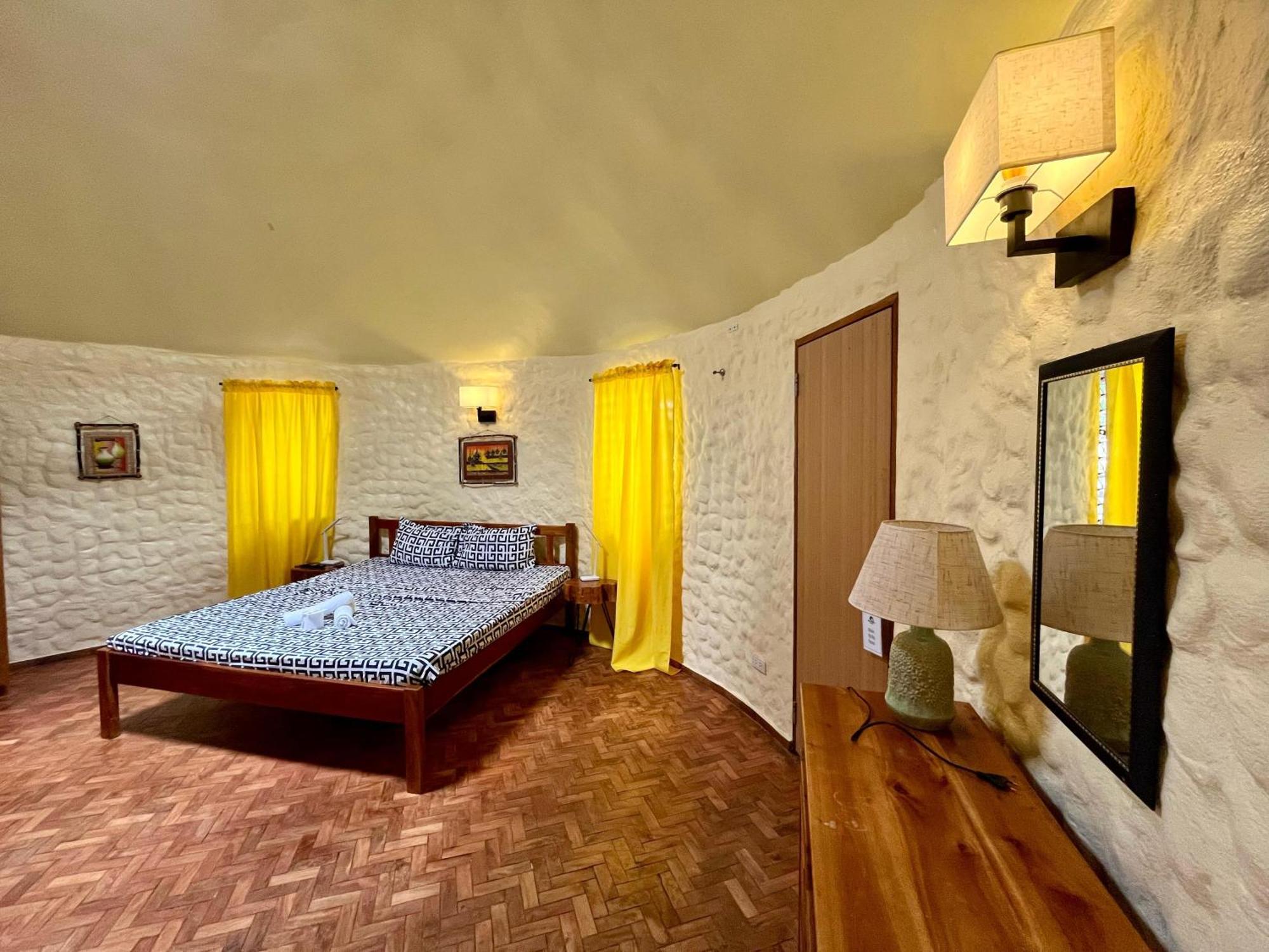 Midnite Inn Панглао Екстериор снимка