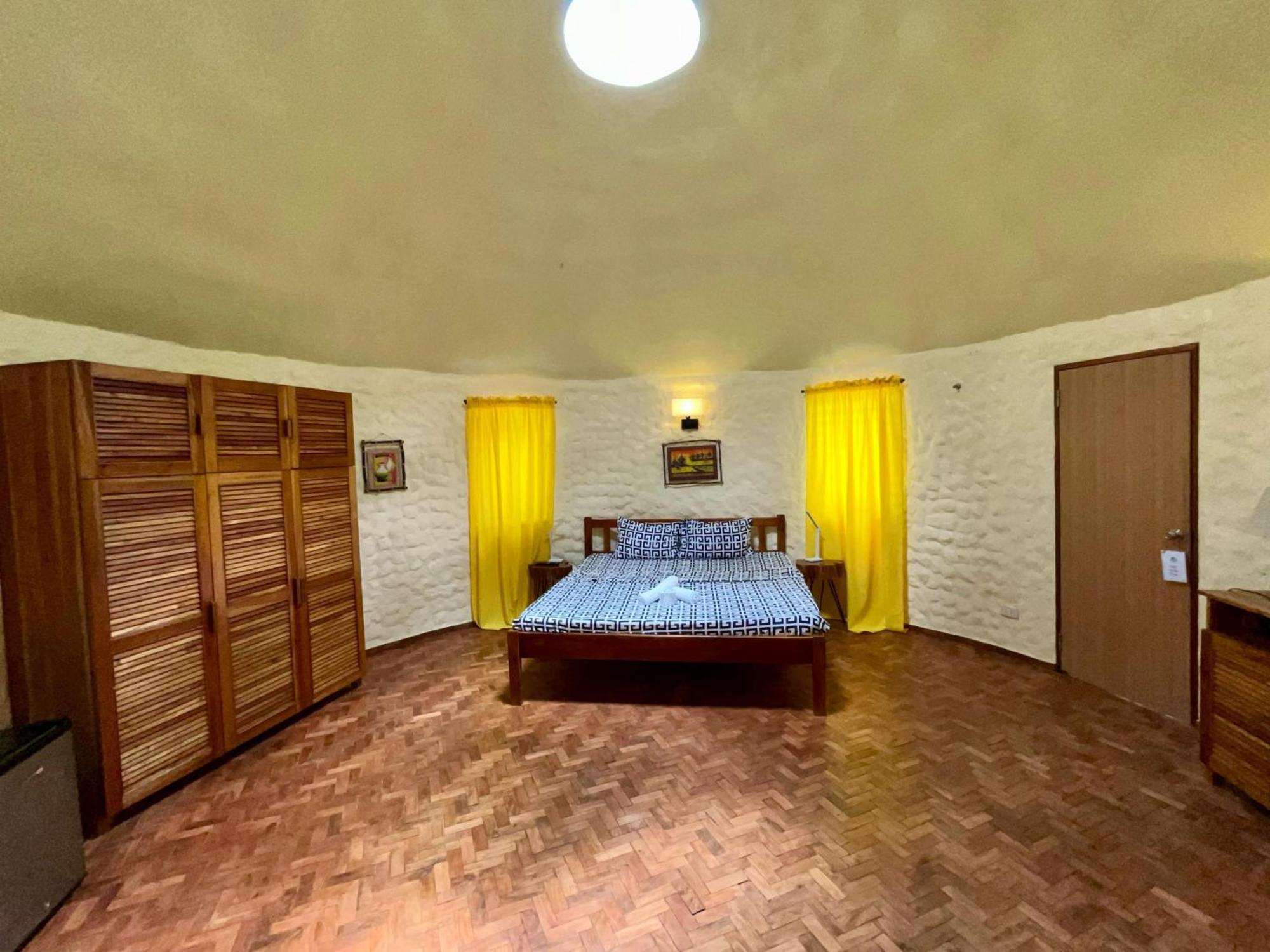 Midnite Inn Панглао Екстериор снимка